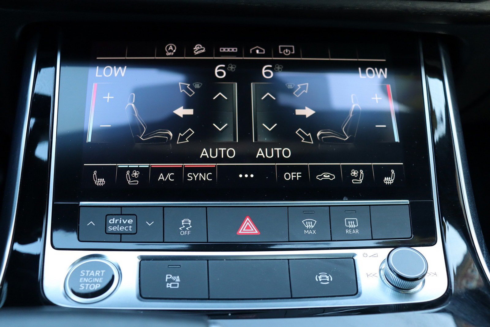 Used 2023 Audi Q7 3.0T Premium Plus w/ Premium Plus Package AWD/4WD image 29
