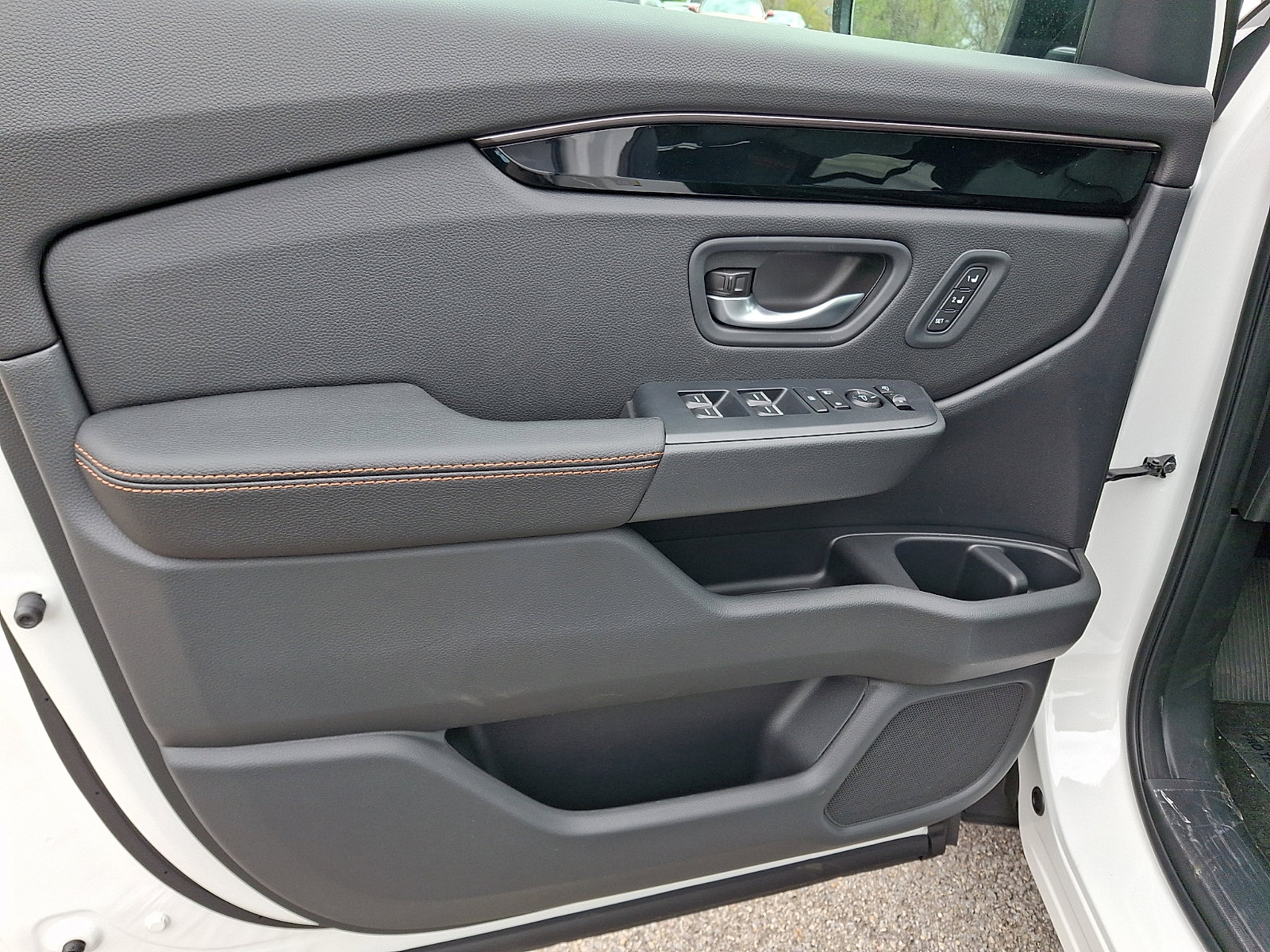 New 2026 Honda Pilot TrailSport image 13