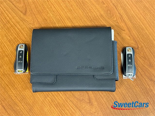 Used 2021 Porsche 911 Turbo S image 52