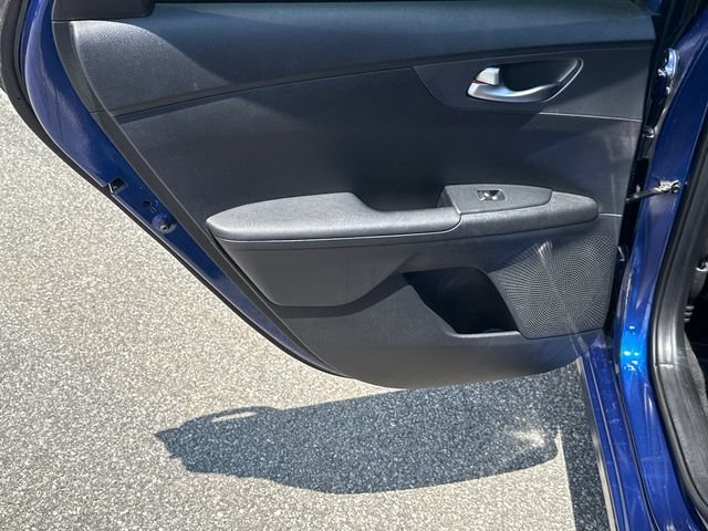 Used 2020 Kia Forte LXS FWD image 21