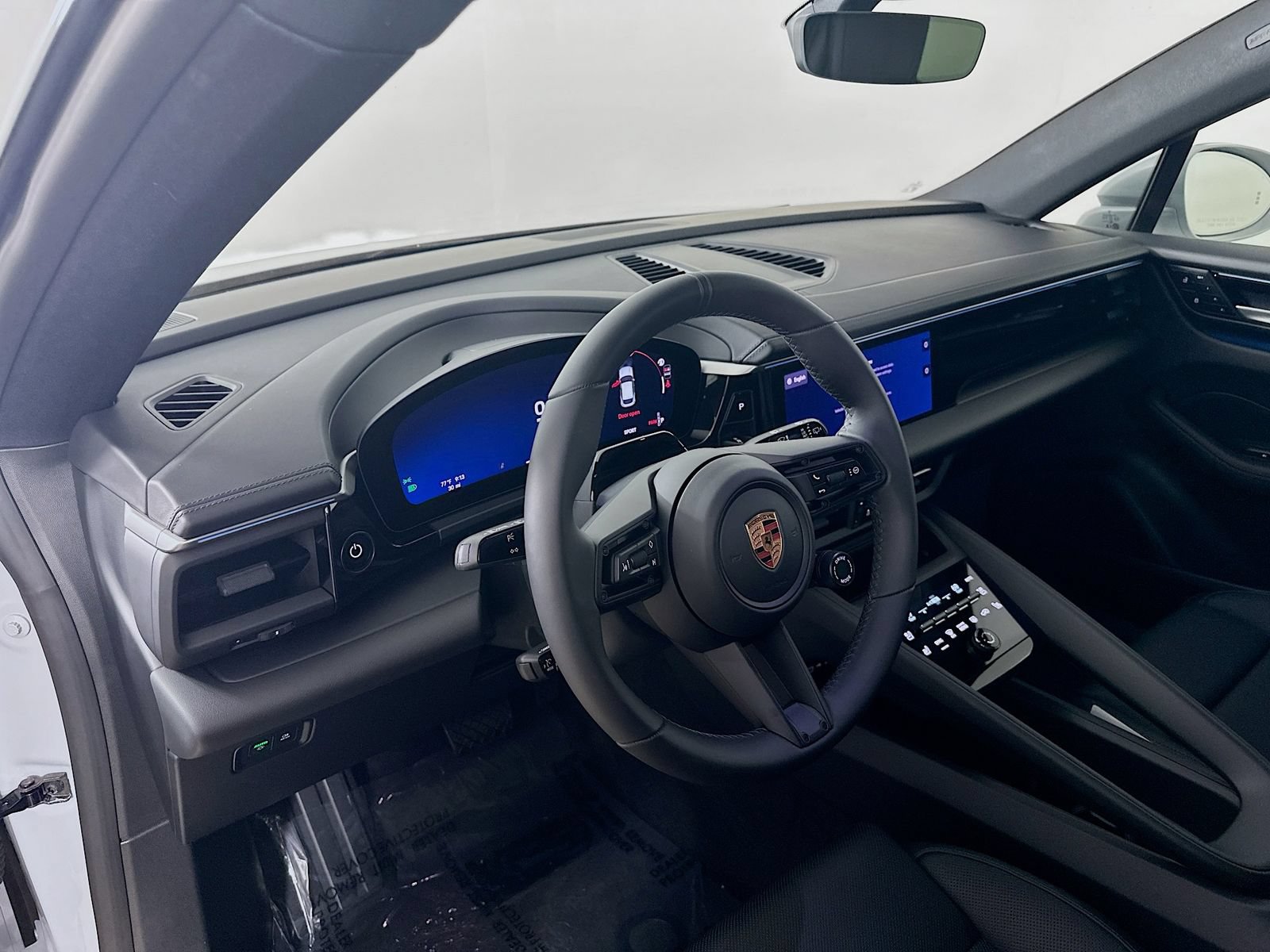 New 2026 Porsche Macan 4 Electric AWD/4WD image 31
