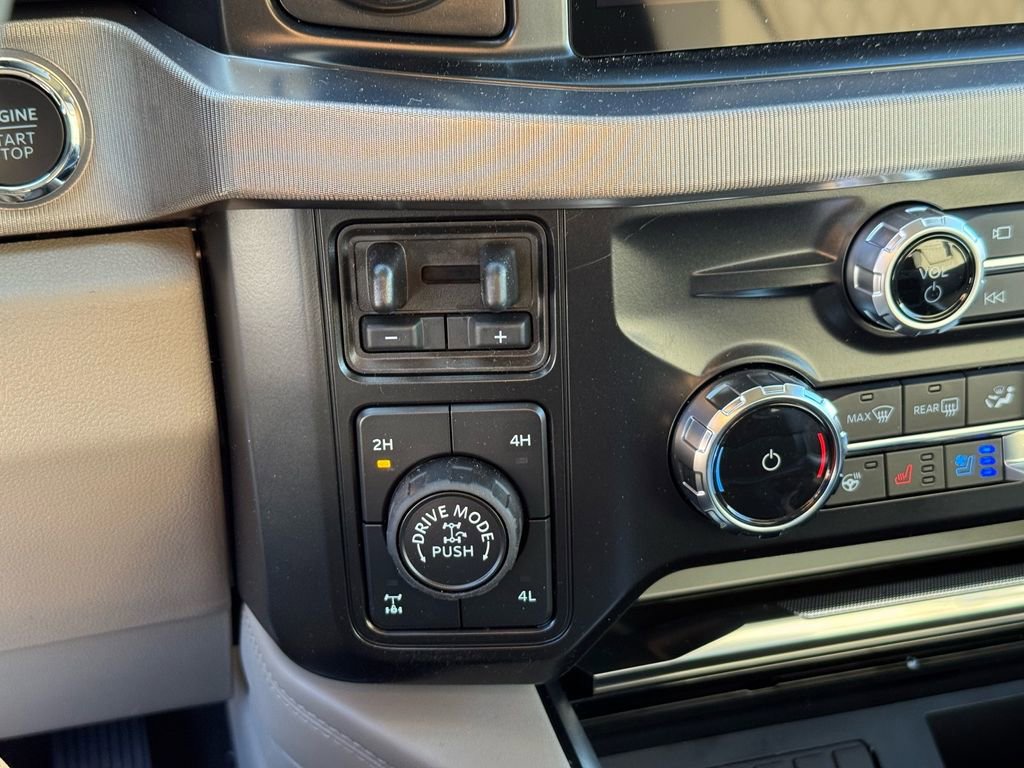 New 2026 Ford F350 Platinum w/ Platinum Plus Package image 15