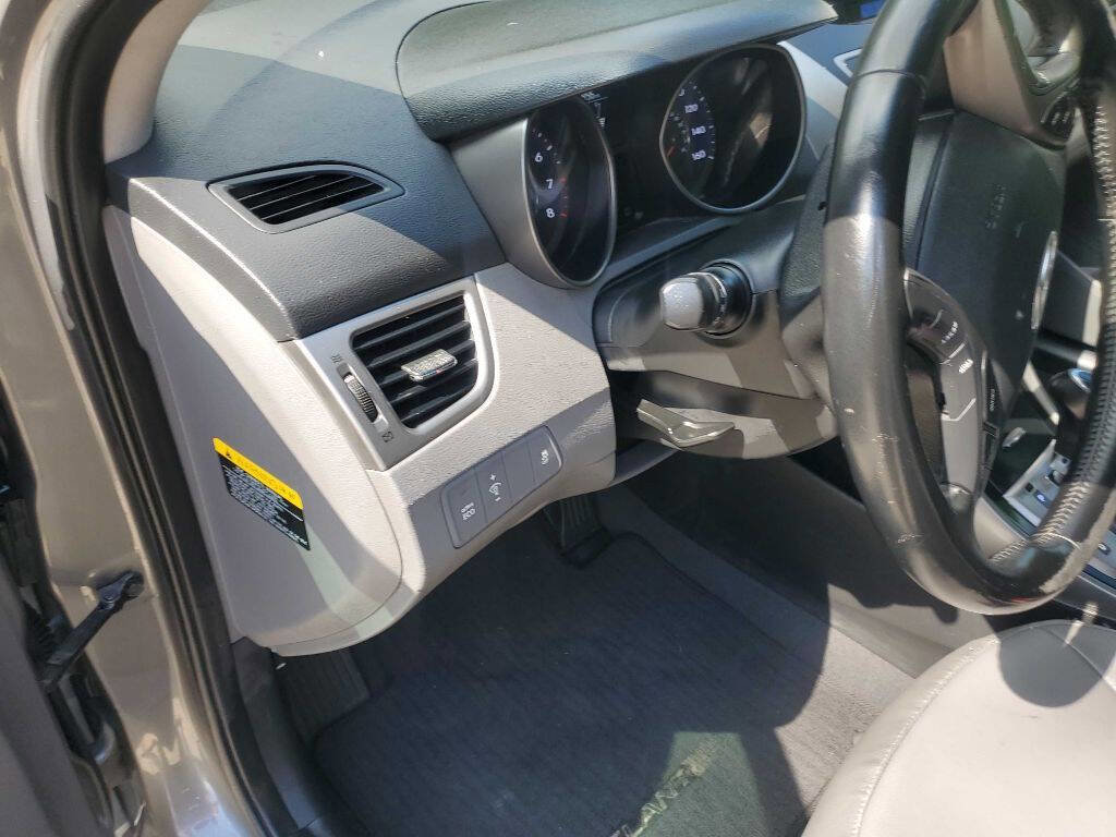 Used 2013 Hyundai Elantra Limited FWD image 64