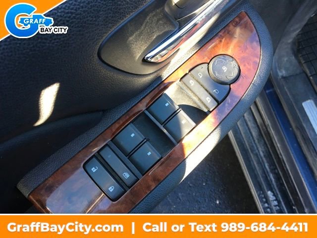 Used 2007 Chevrolet Suburban LTZ w/ LTZ Preferred Equipment Group image 11