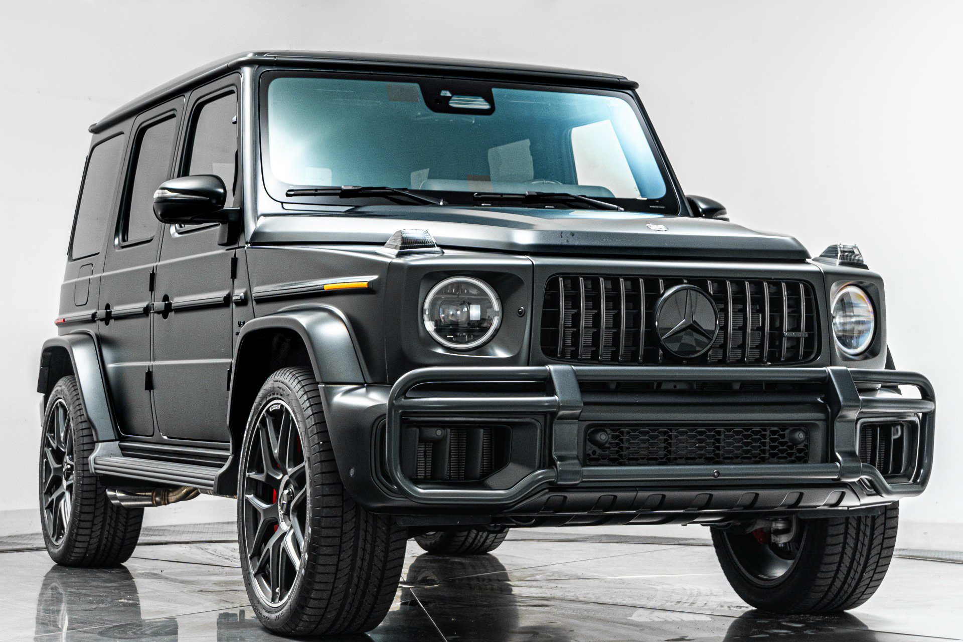 Used 2027 Mercedes-Benz G 63 AMG 4MATIC image 3