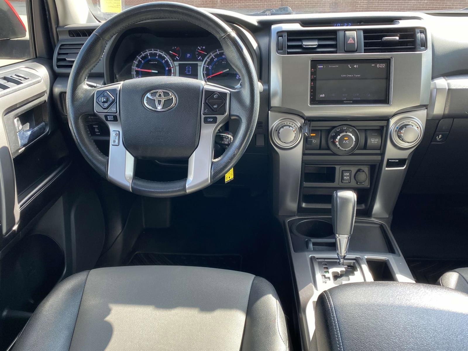 Used 2016 Toyota 4Runner SR5 Premium image 13