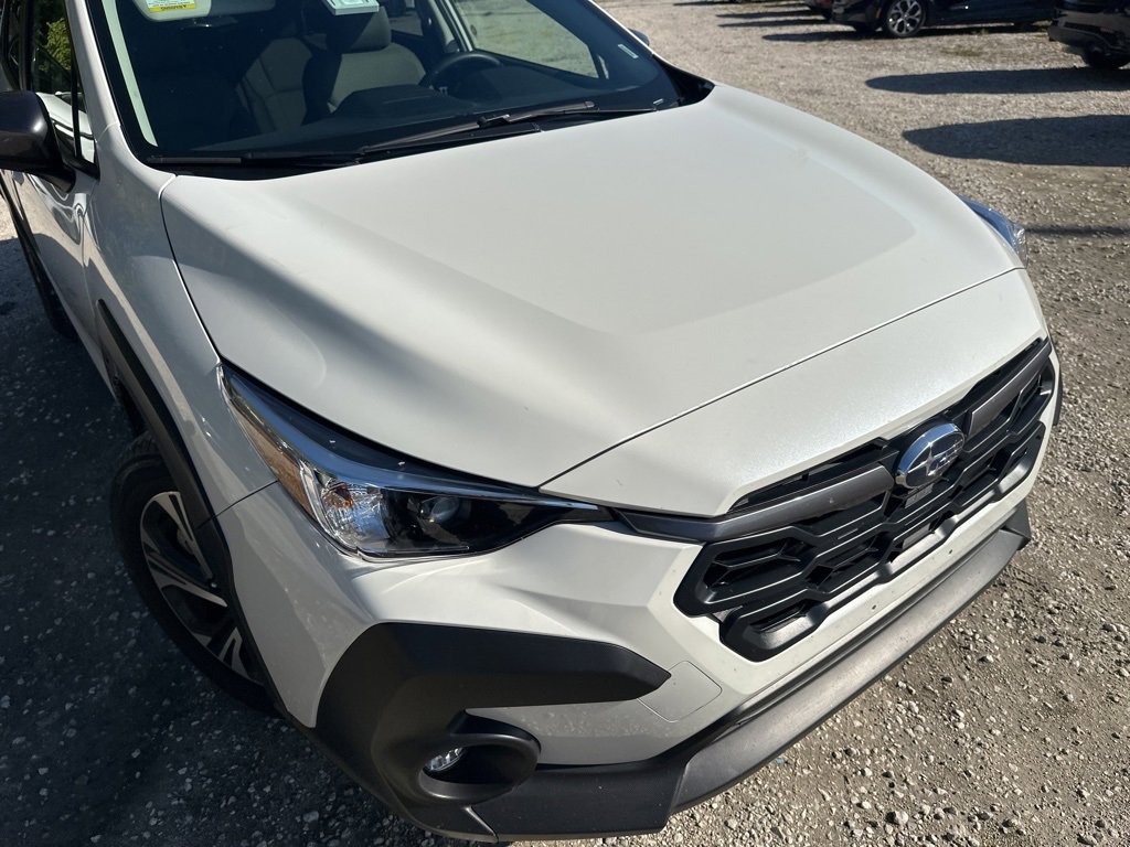 Used 2024 Subaru Crosstrek 2.0i Premium image 5