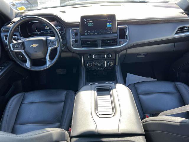 Used 2024 Chevrolet Suburban LT image 13
