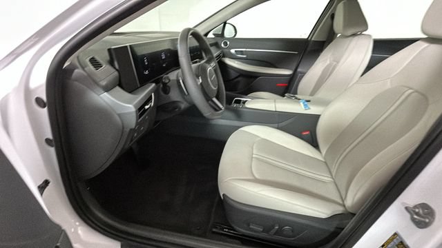 Used 2026 Hyundai Sonata SEL FWD image 11