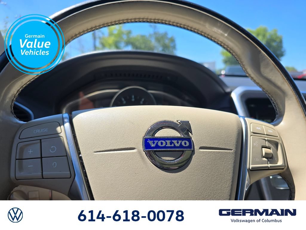 Used 2016 Volvo XC60 T6 w/ Proximity Package FWD image 22