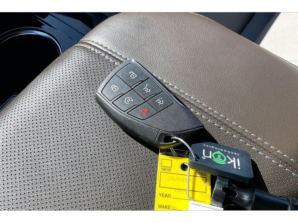 Used 2026 GMC Yukon Elevation AWD/4WD image 14