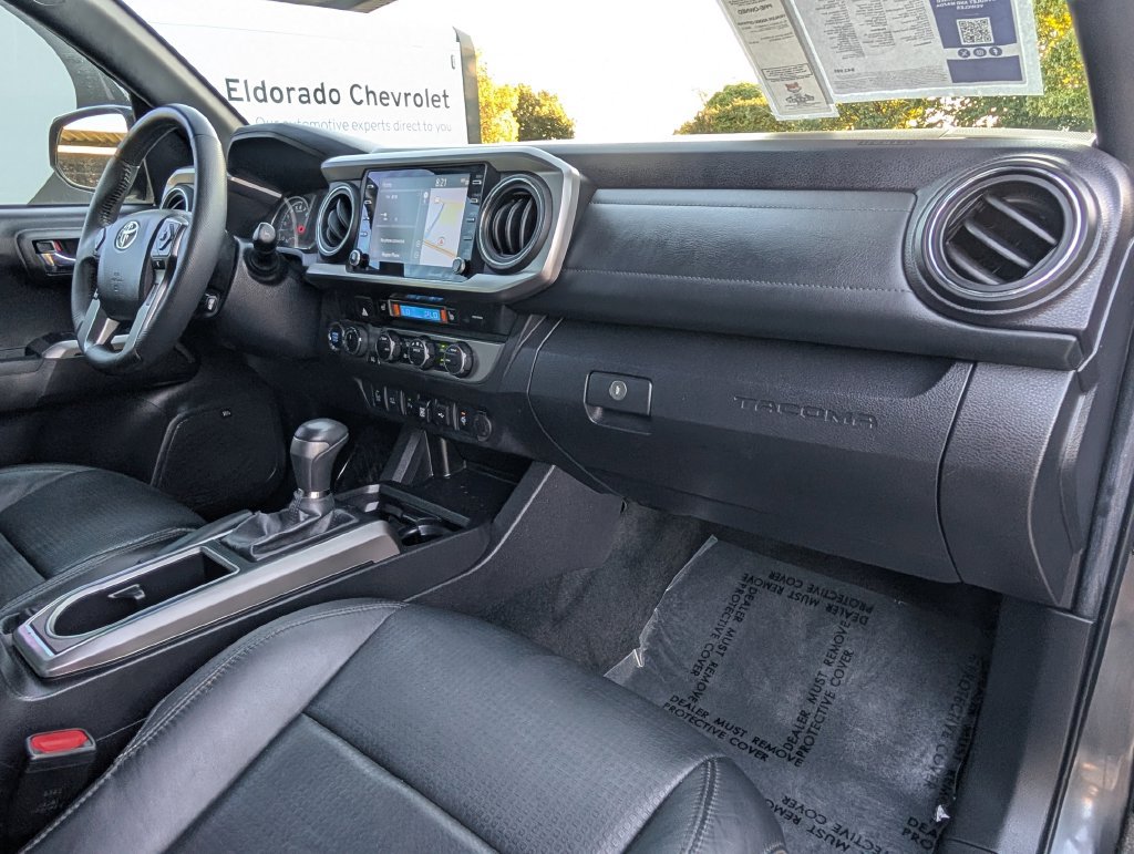 Used 2023 Toyota Tacoma Limited AWD/4WD image 25