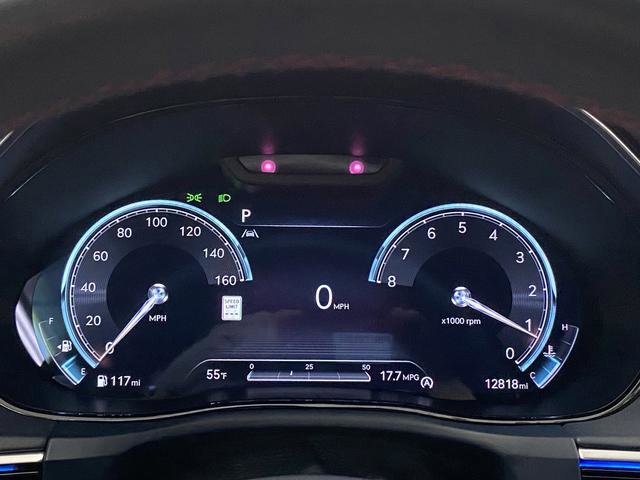 Used 2024 Genesis GV70 2.5T w/ Sport Prestige Package image 18