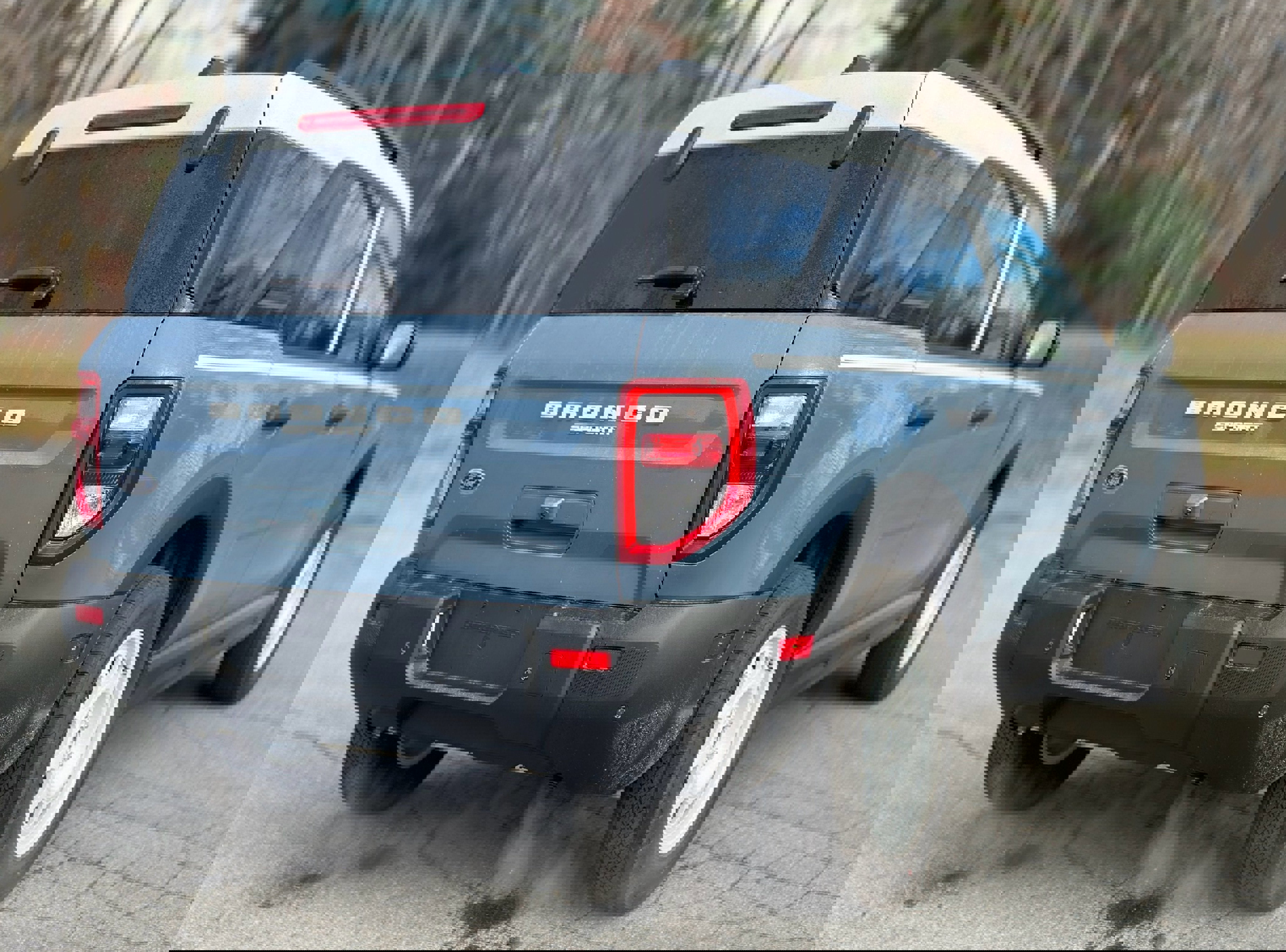 New 2025 Ford Bronco Sport Heritage w/ Convenience Package image 11