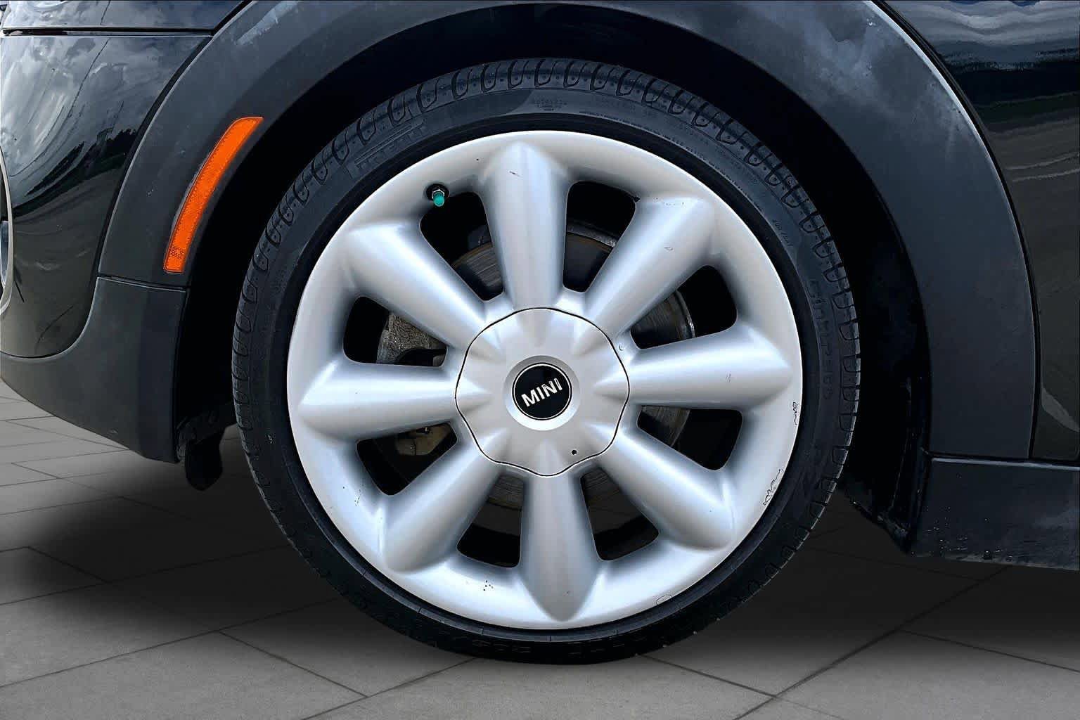 Used 2018 MINI Cooper S FWD image 10