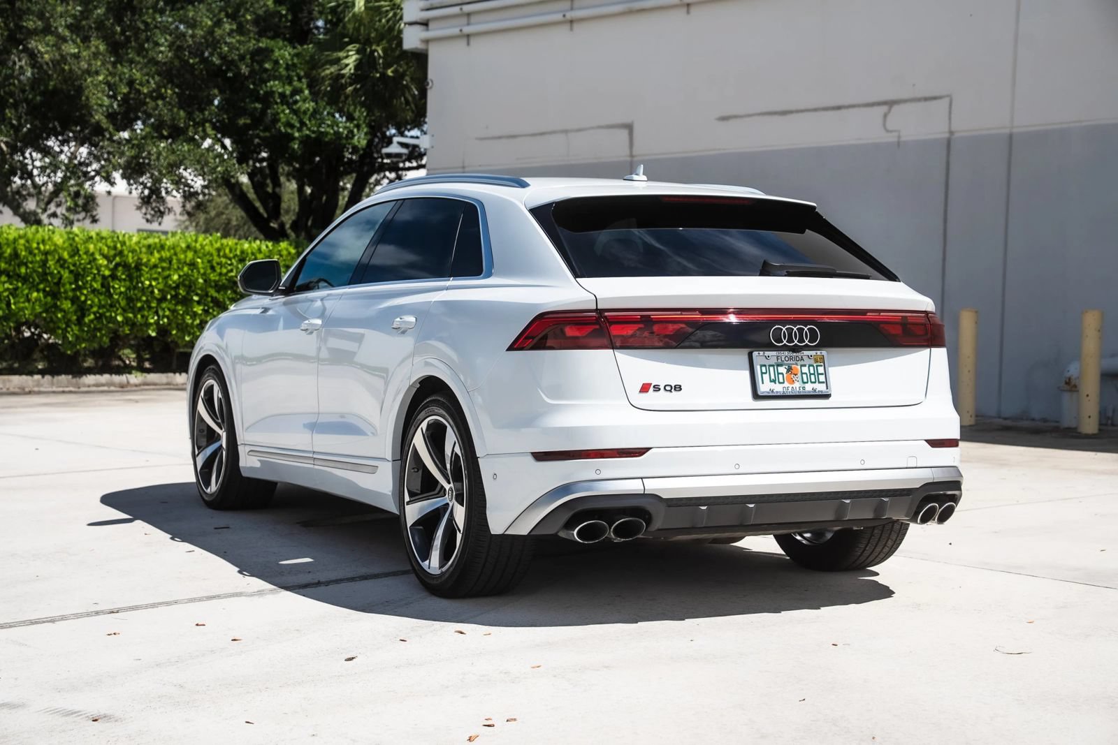 Used 2024 Audi SQ8 Prestige w/ Prestige Package AWD/4WD image 8
