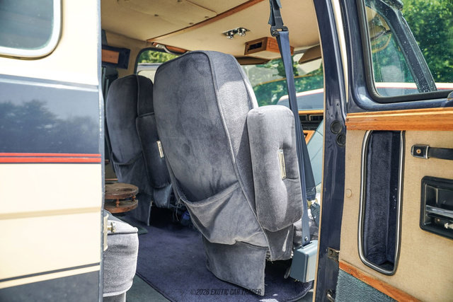Used 1988 Chevrolet G20 RWD image 69