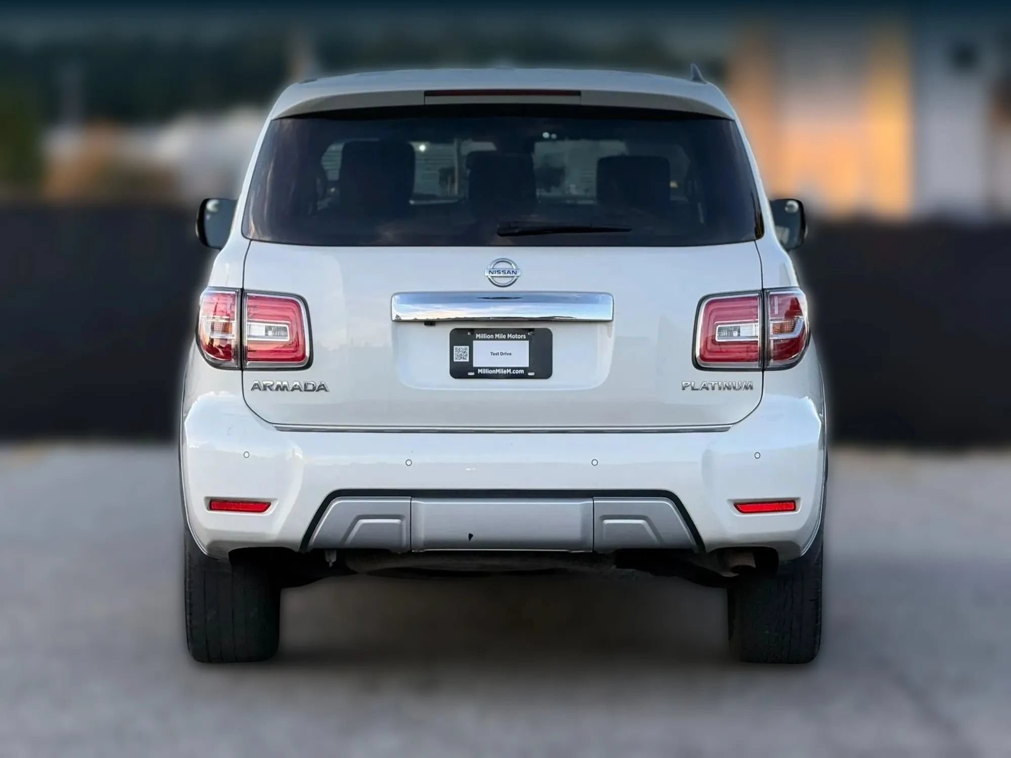 Used 2017 Nissan Armada Platinum RWD image 4