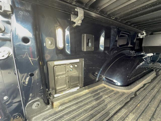 Used 2022 Ford F150 Limited image 5