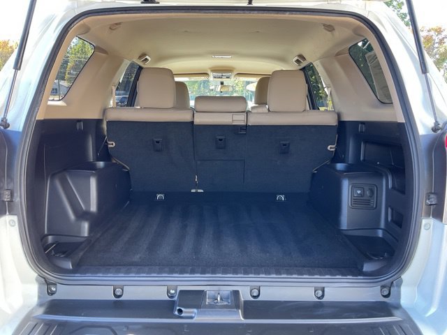 Used 2011 Toyota 4Runner SR5 RWD image 9