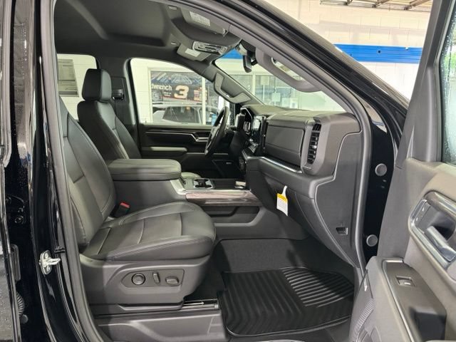 New 2026 Chevrolet Silverado 2500 LTZ w/ LTZ Plus Package AWD/4WD image 14