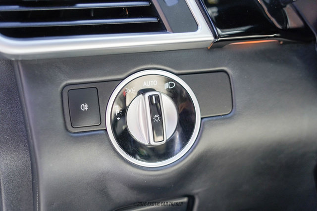 Used 2015 Mercedes-Benz ML 63 AMG 4MATIC image 32