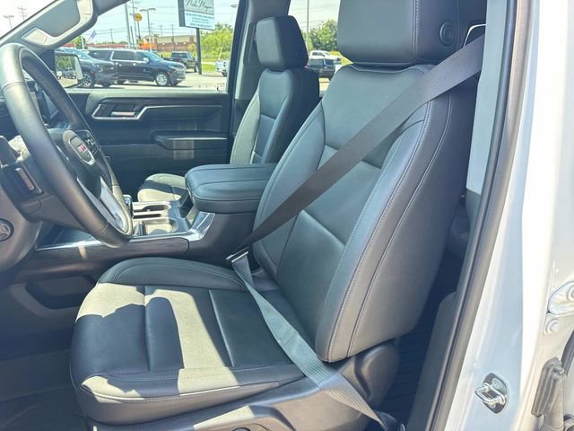 Used 2024 GMC Sierra 1500 SLT AWD/4WD image 29