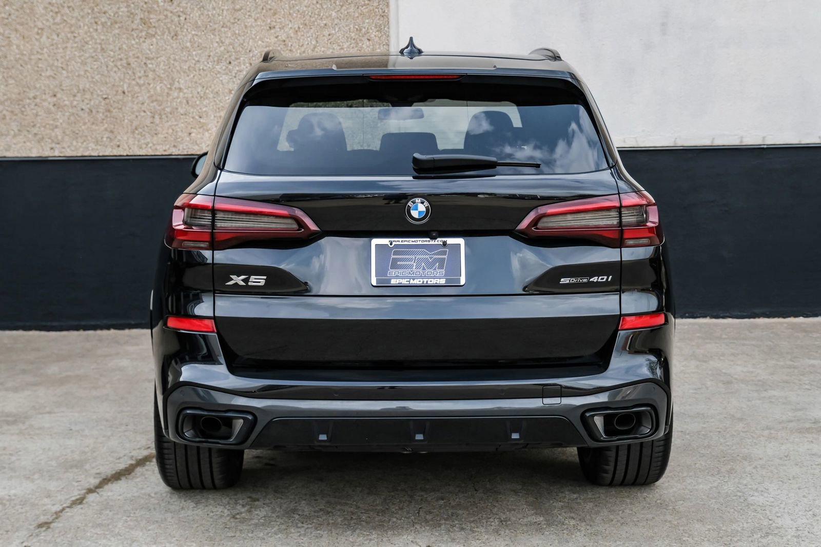 Used 2023 BMW X5 sDrive40i w/ Executive Package image 6