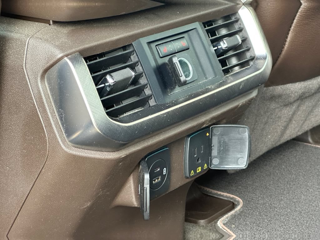 Used 2023 Ford F150 King Ranch w/ Equipment Group 601A High AWD/4WD image 23