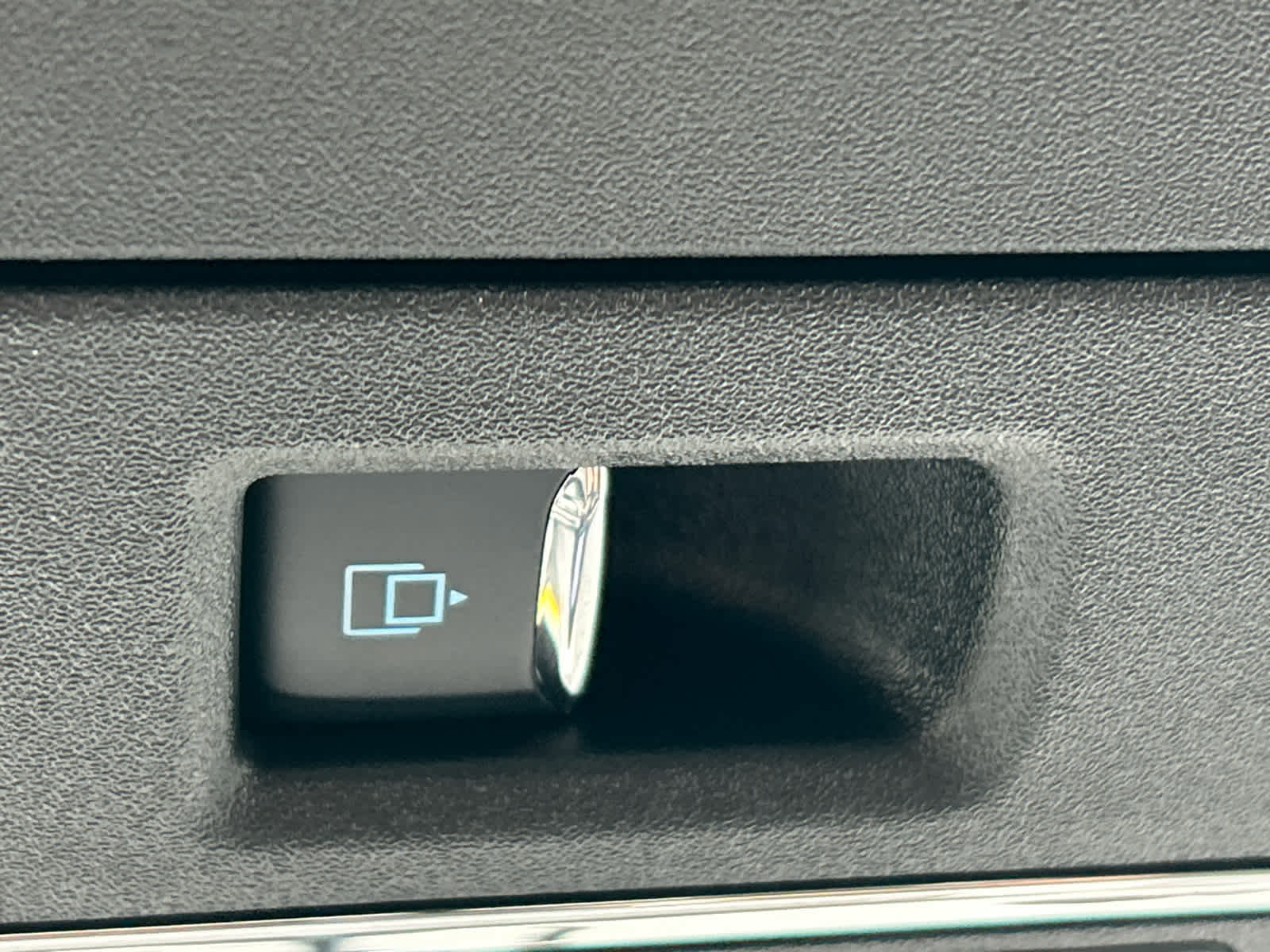 New 2025 Ford F150 Platinum w/ FX4 Off-Road Package image 71