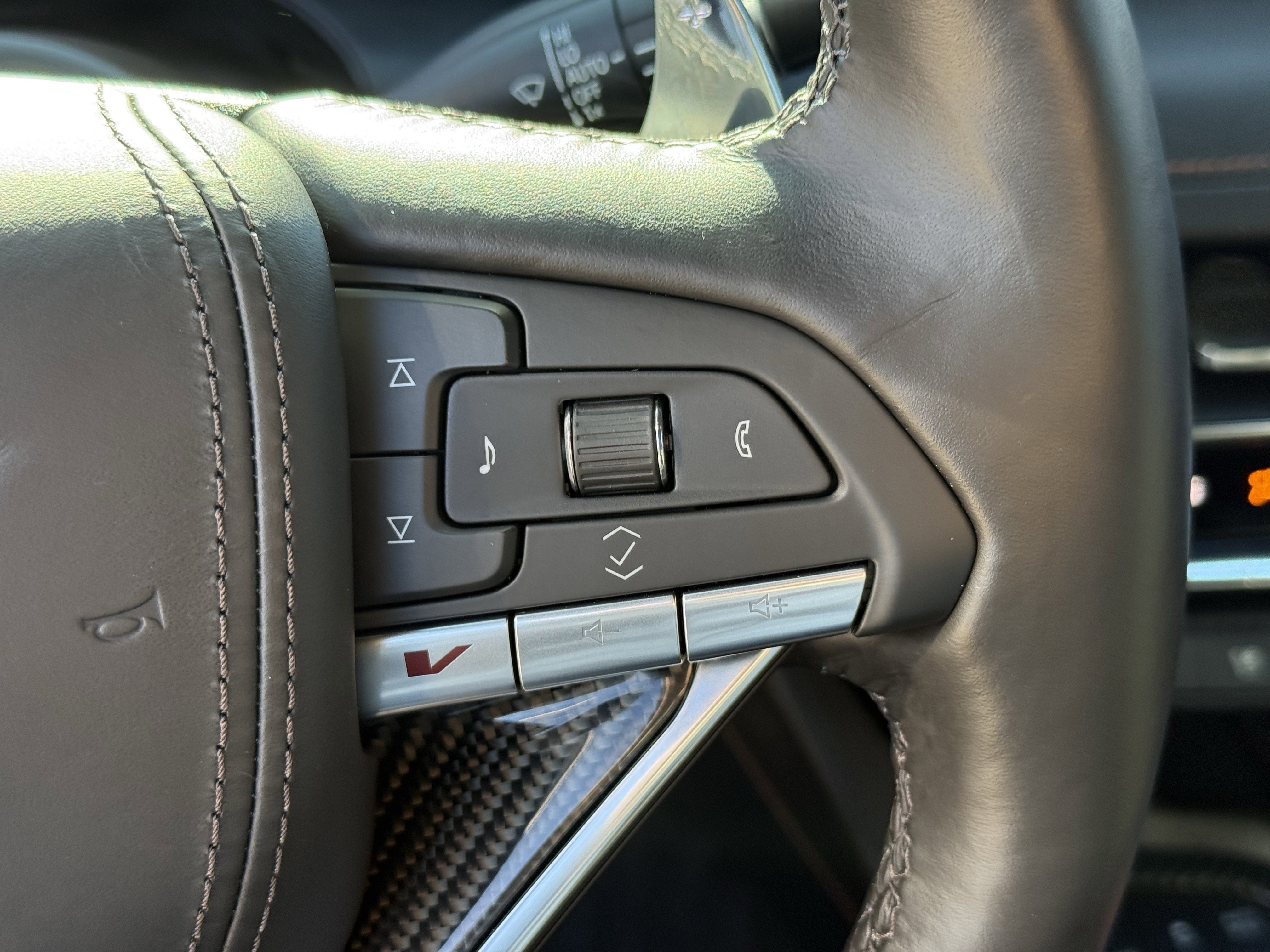 Used 2025 Cadillac CT5 V image 17