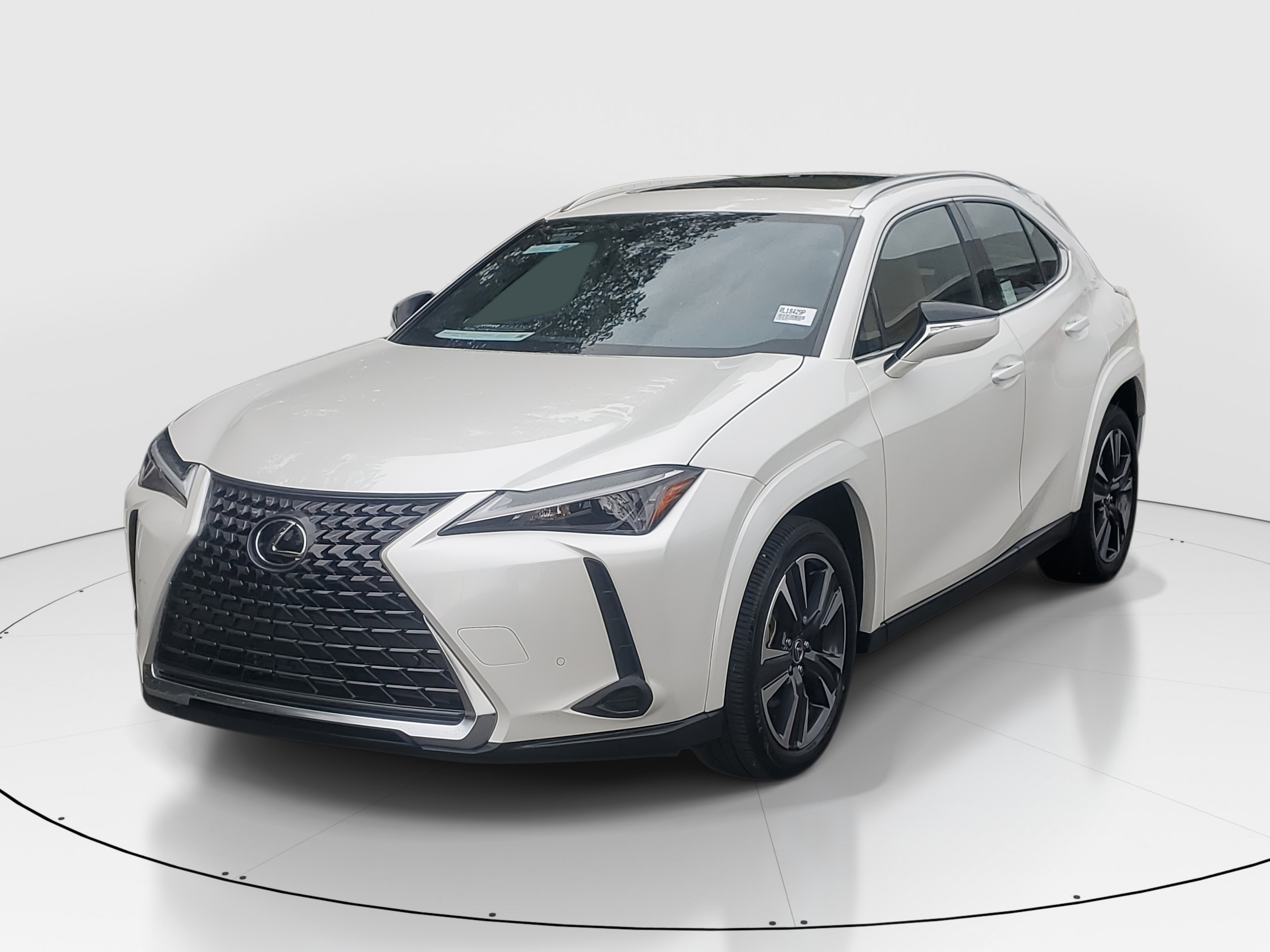 Used 2025 Lexus UX 300h FWD image 3