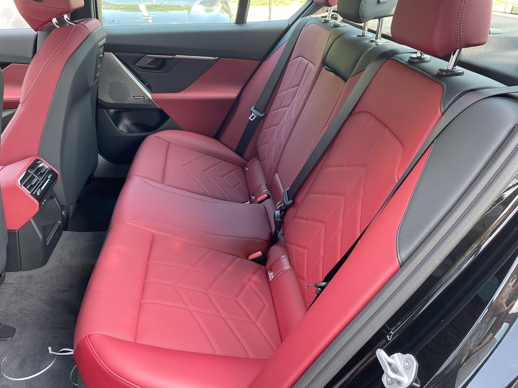 New 2027 BMW 530i xDrive AWD/4WD image 32