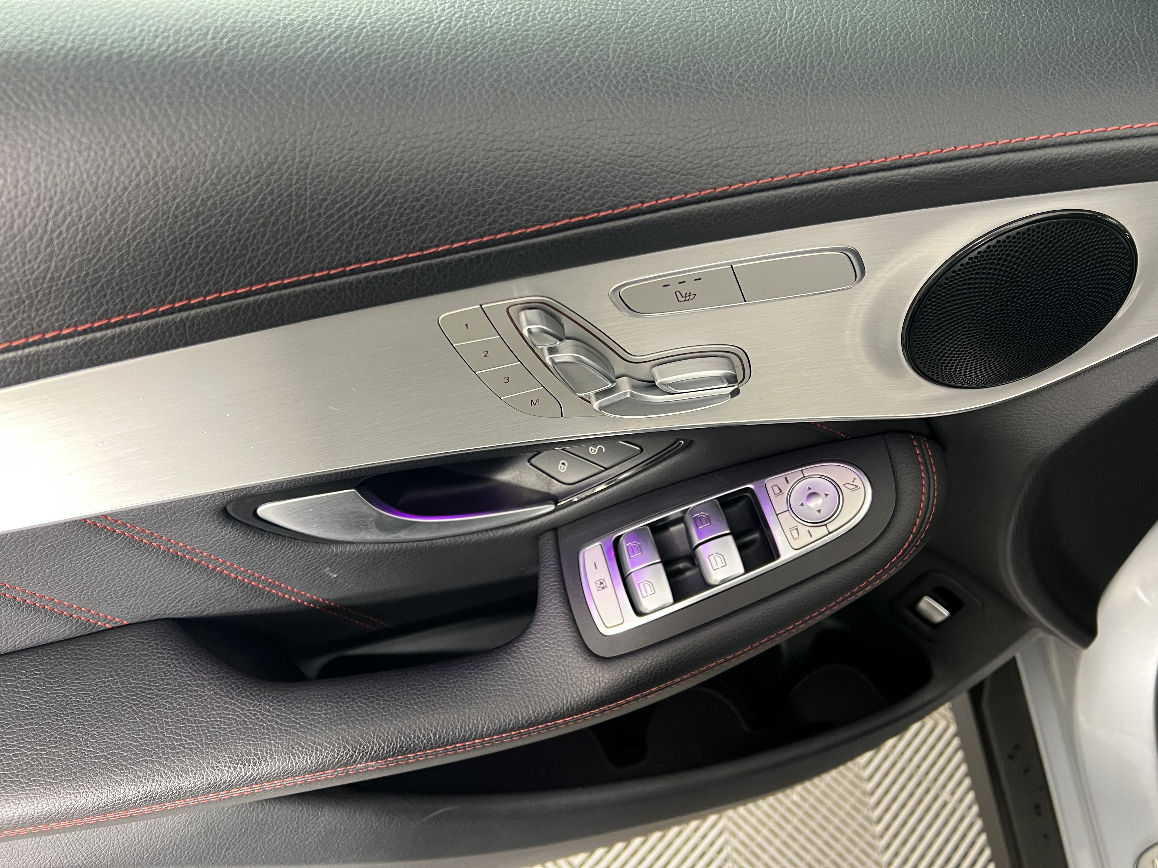Certified 2021 Mercedes-Benz GLC 43 AMG 4MATIC image 18