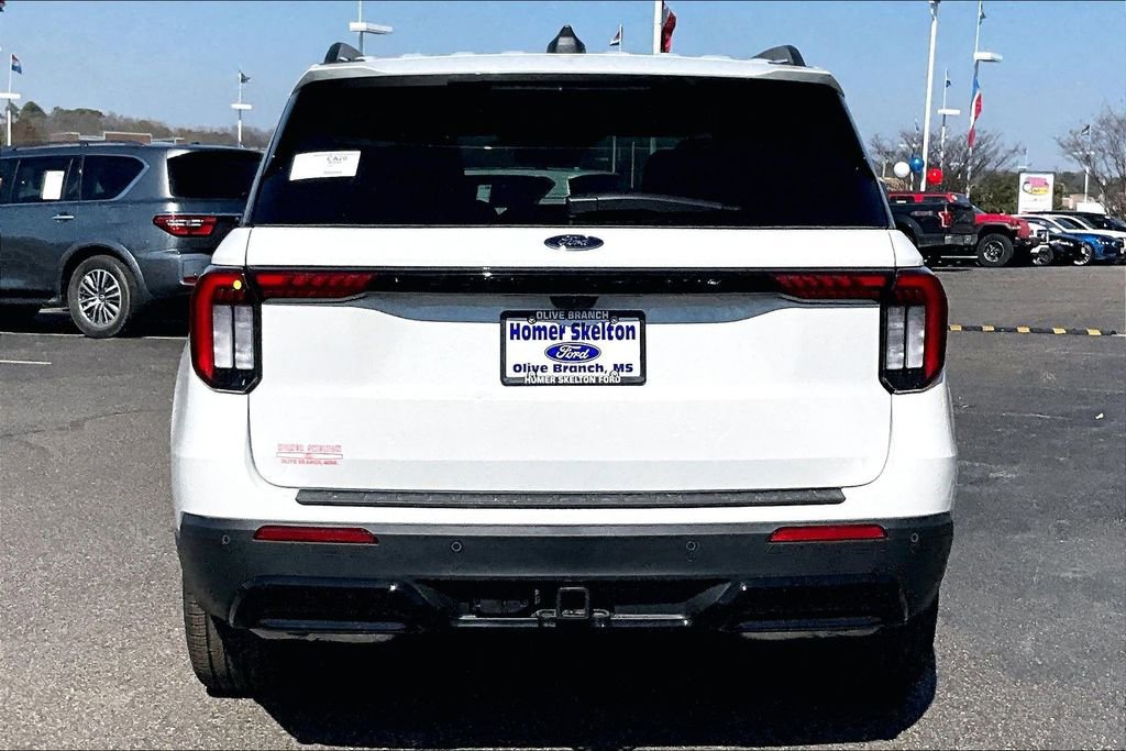 New 2026 Ford Explorer ST-Line image 4