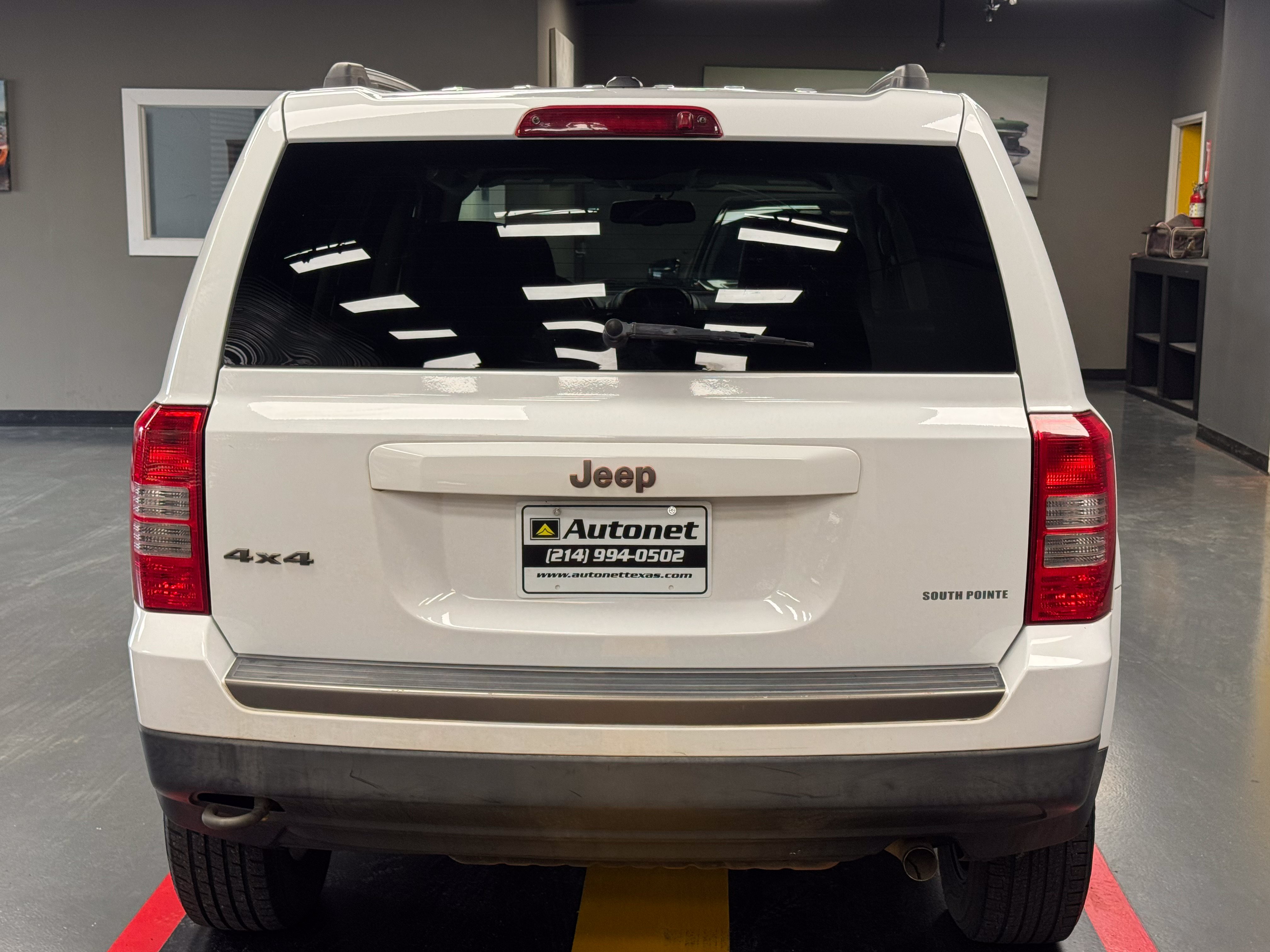Used 2016 Jeep Patriot 75th Anniversary w/ Power Value Group AWD/4WD image 5