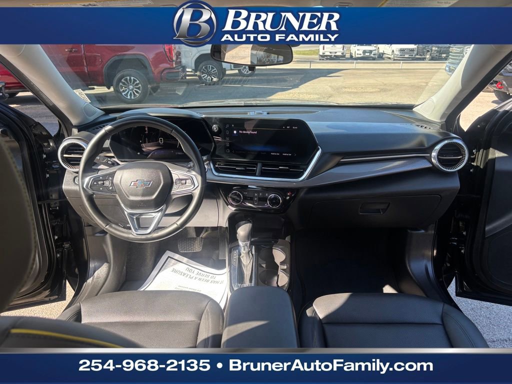 Used 2024 Chevrolet Trax ACTIV w/ Sunroof Package image 20