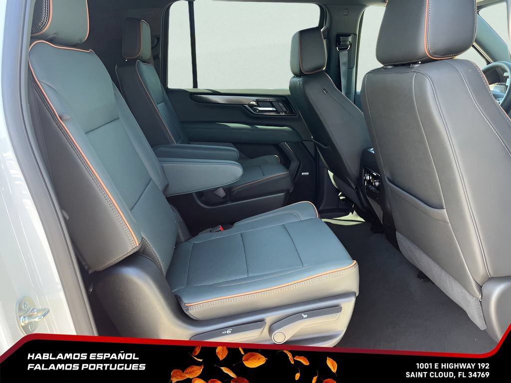 New 2026 GMC Yukon XL AT4 AWD/4WD image 12