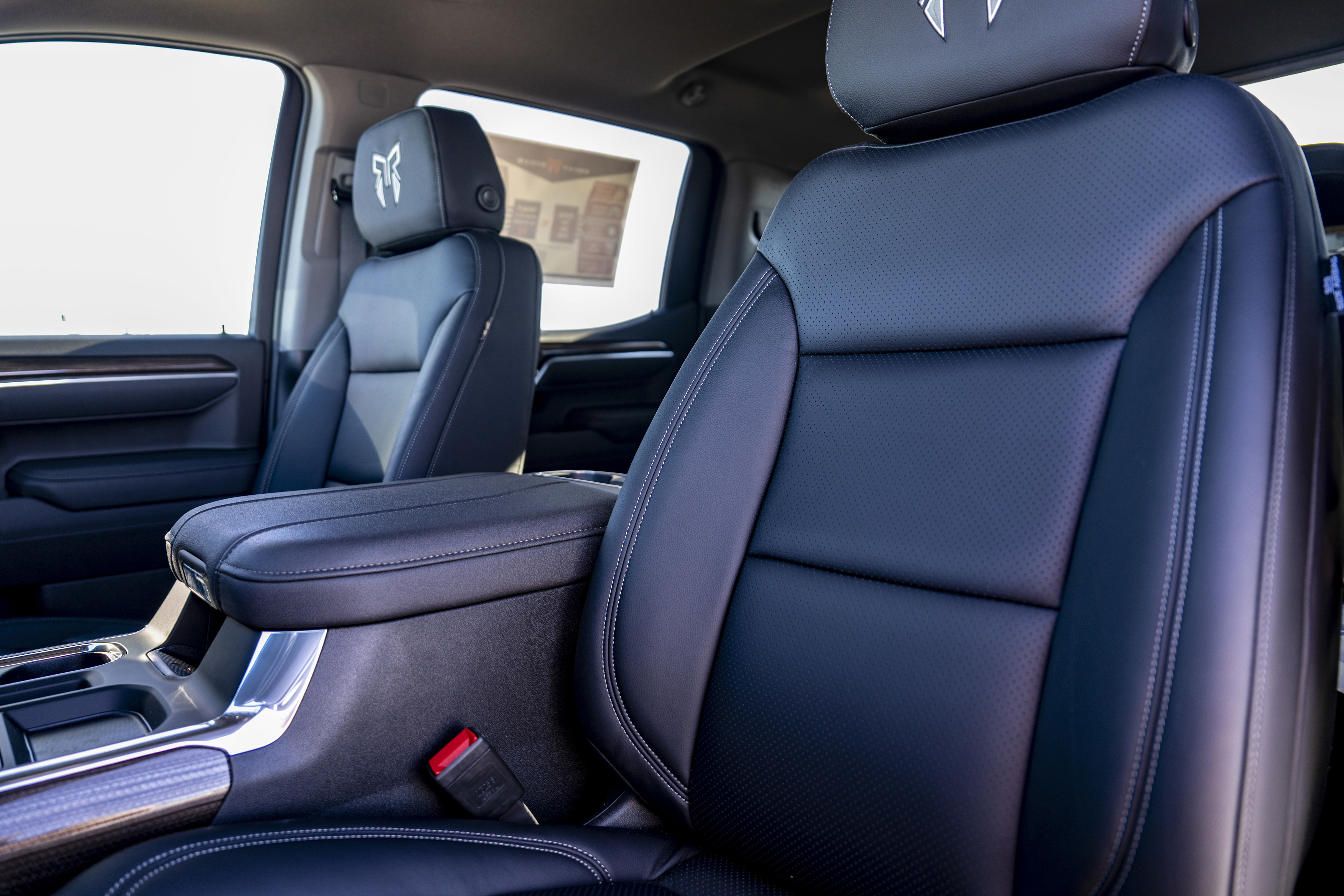 New 2025 Chevrolet Silverado 1500 RST image 13