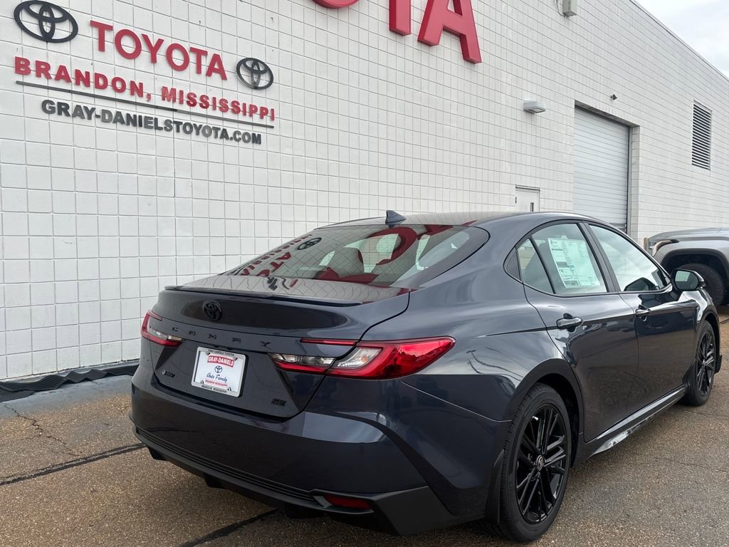 New 2026 Toyota Camry SE image 5