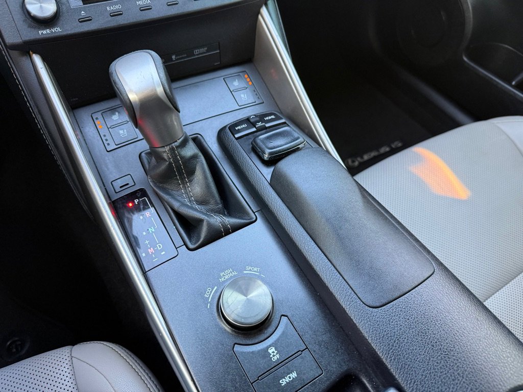 Used 2015 Lexus IS 250 AWD w/ Navigation System Package image 27