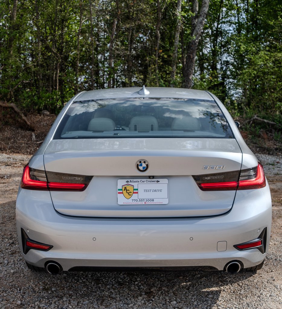 Used 2020 BMW 330i Sedan w/ Convenience Package RWD image 4