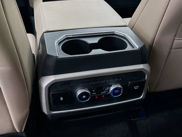 Used 2023 Ford Expedition Limited AWD/4WD image 27
