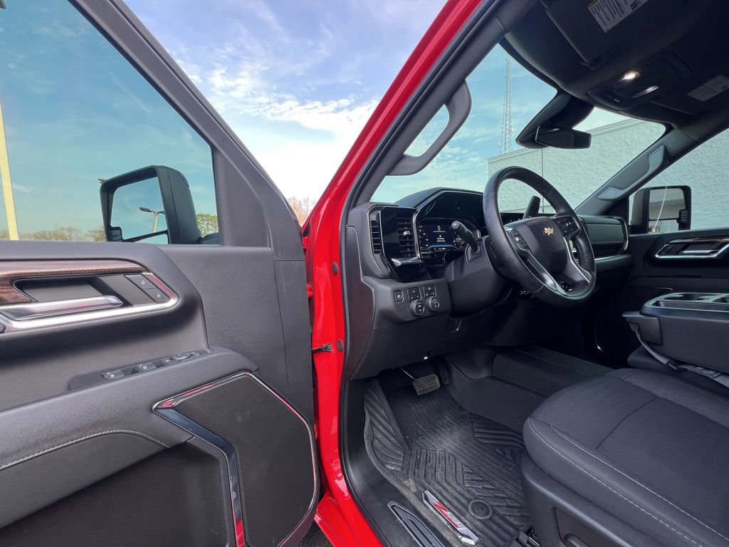 Certified 2024 Chevrolet Silverado 2500 LT image 15