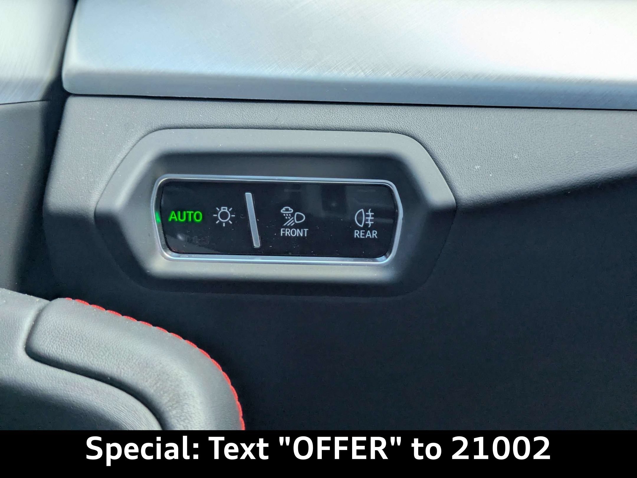 Used 2021 Lamborghini Urus AWD/4WD image 26