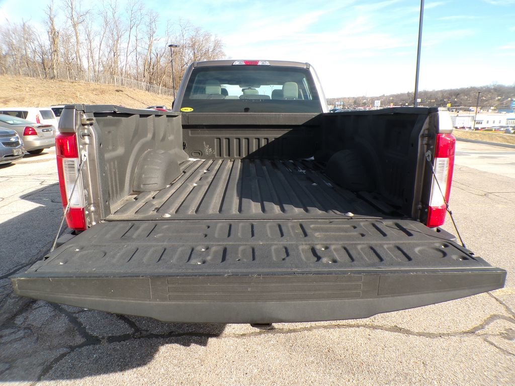 Used 2019 Ford F350 XL w/ Power Equipment Group AWD/4WD image 6