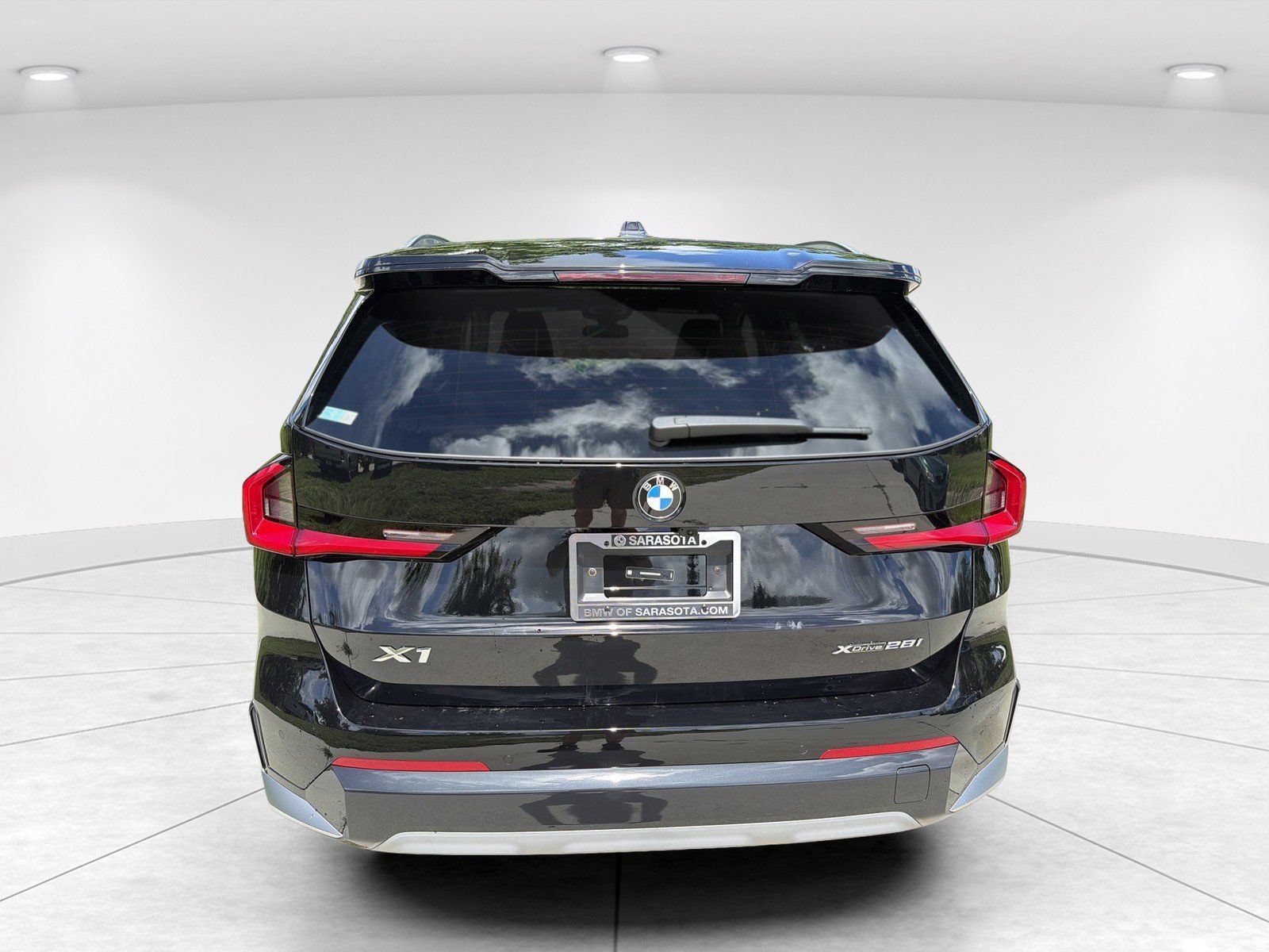 New 2026 BMW X1 xDrive28i w/ Technology Package AWD/4WD image 5