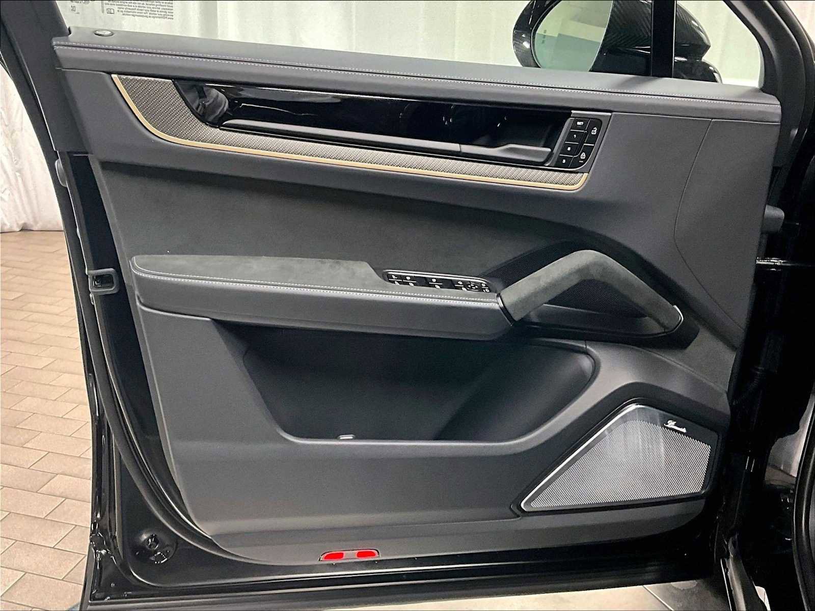 New 2026 Porsche Cayenne Turbo GT image 22