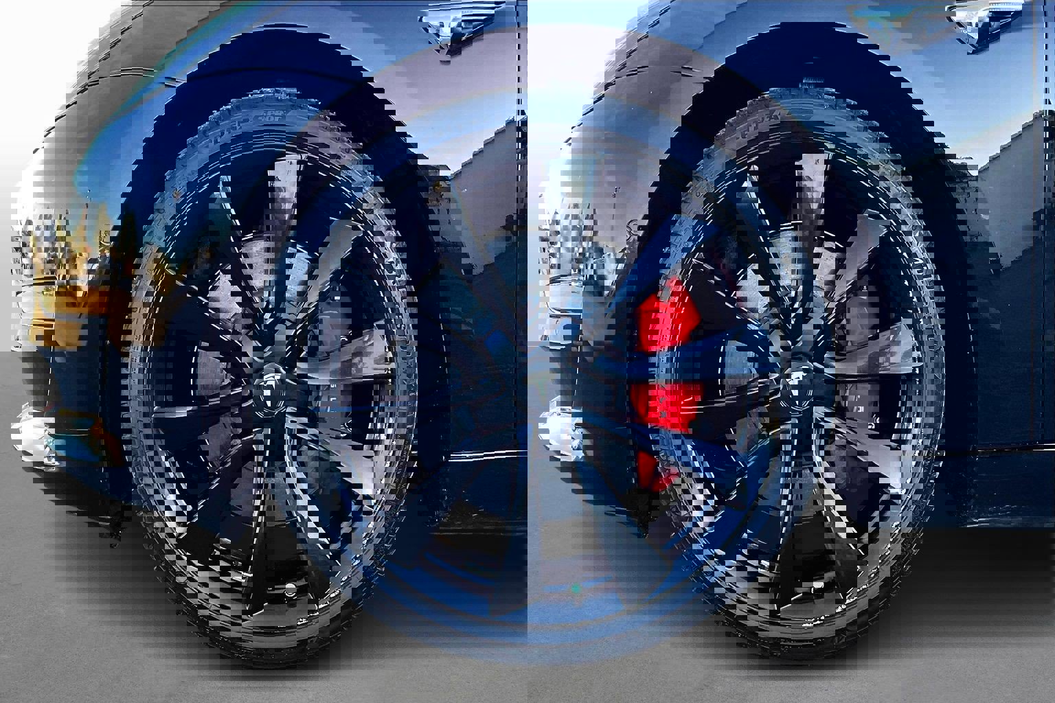 Used 2018 Tesla Model 3 Long Range image 8