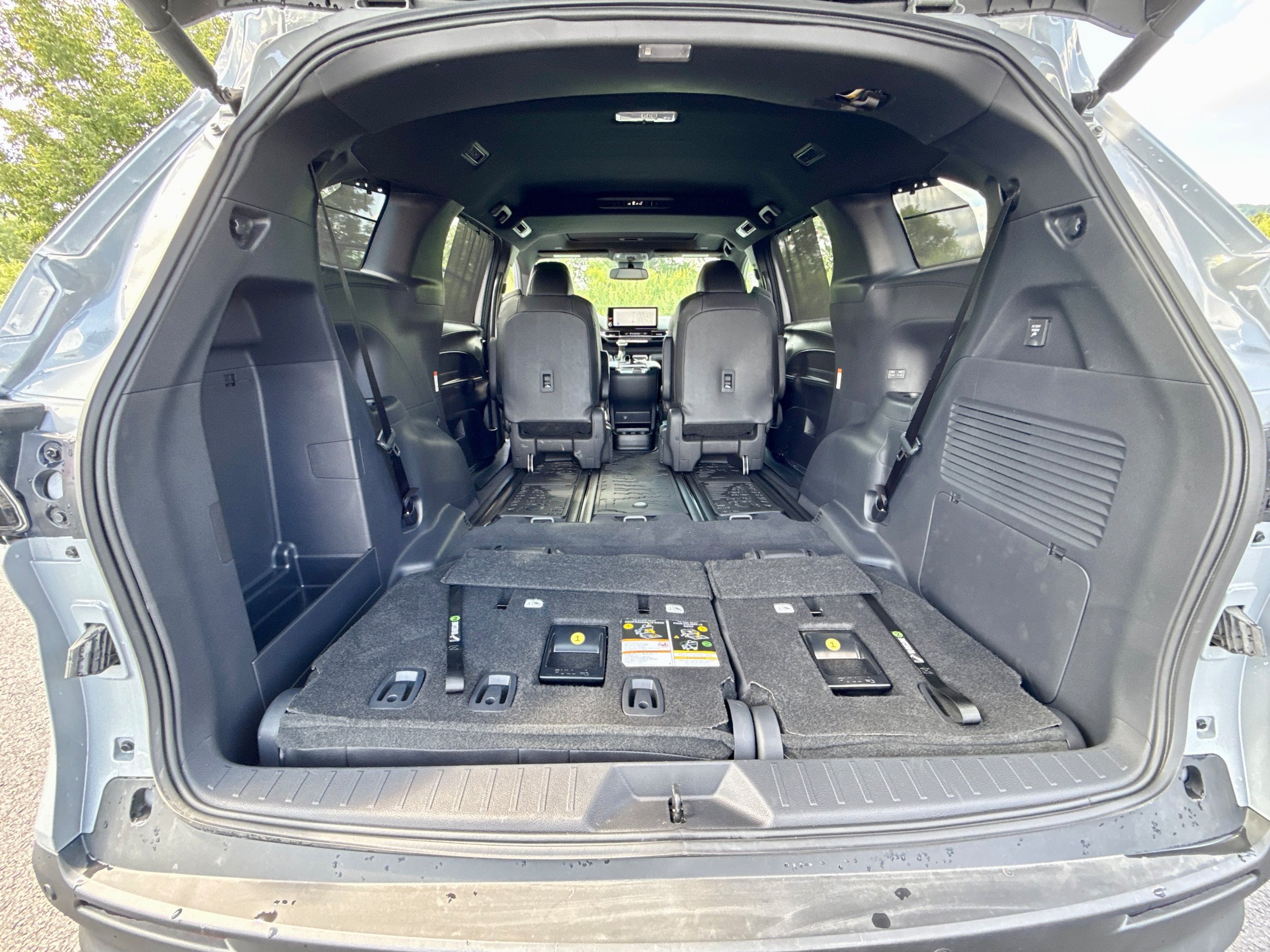 Certified 2026 Toyota Sienna XLE Woodland Edition AWD/4WD image 20